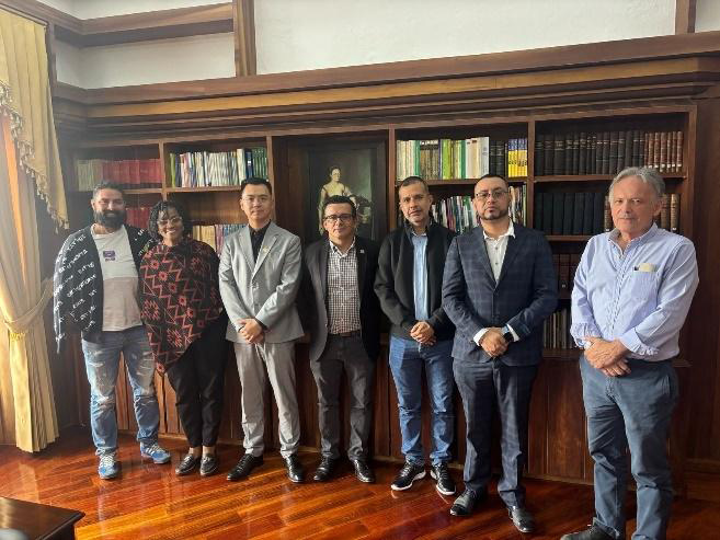 ENCUENTRO EN LA UNIVERSIDAD DEL CAUCA CON EL RECTOR DE POPAYÁN